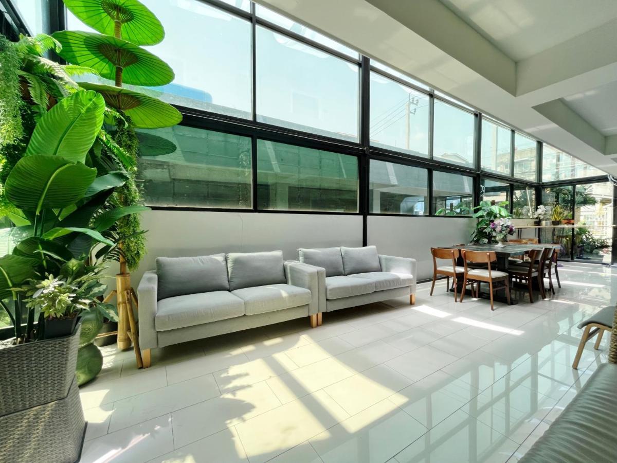 Roomquest Bangkok Don Mueang Airport Екстер'єр фото