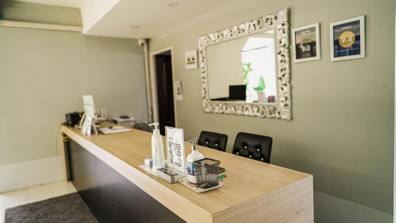 Roomquest Bangkok Don Mueang Airport Екстер'єр фото