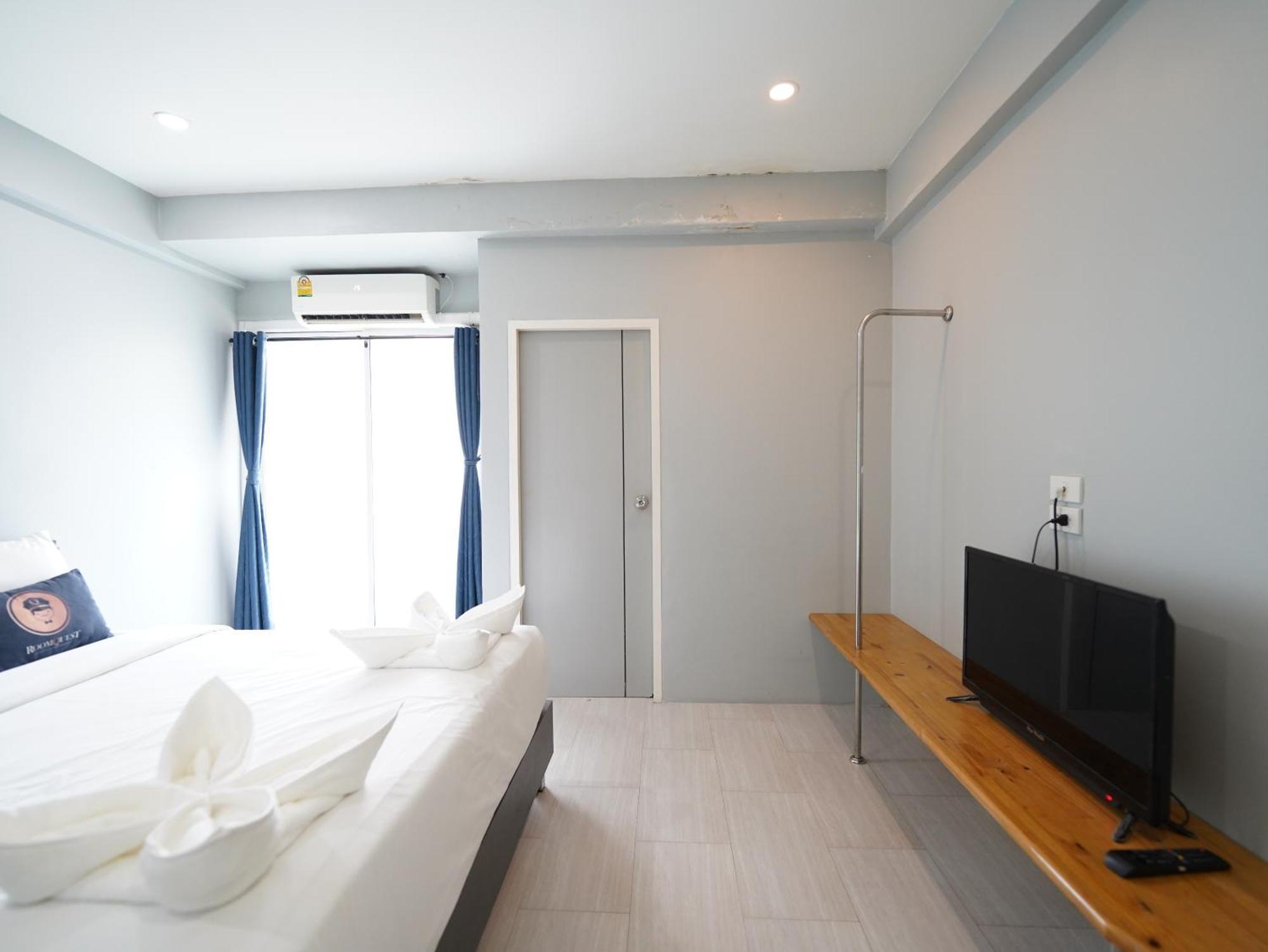 Roomquest Bangkok Don Mueang Airport Номер фото